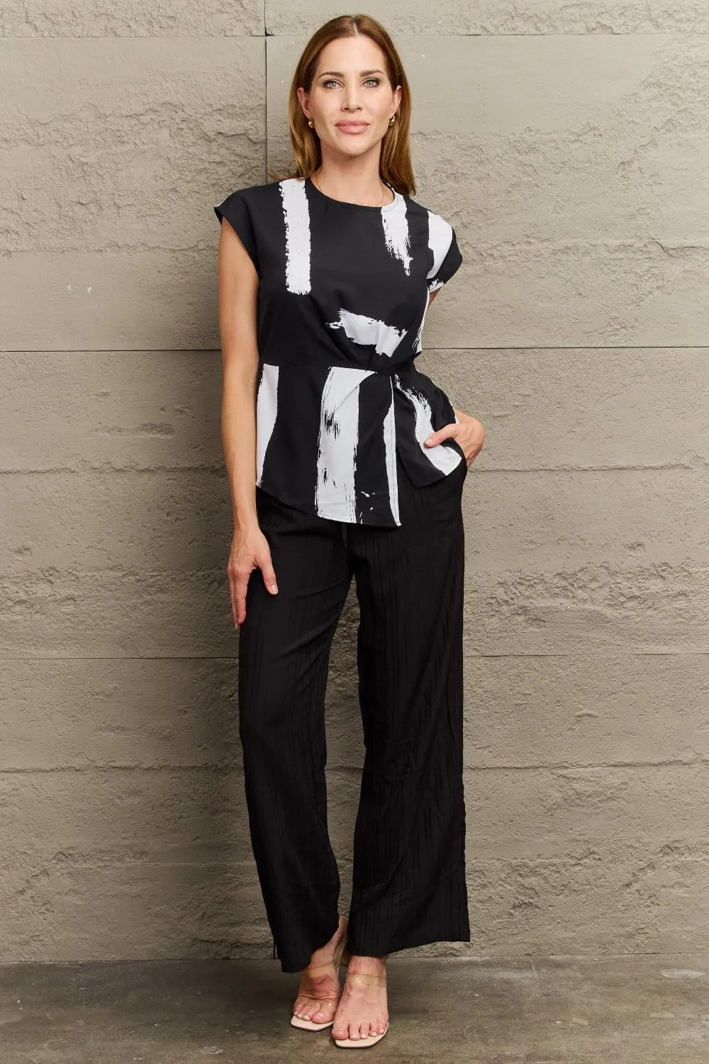 Awe-Inspiring Crew Neck Cap Sleeve Blouse