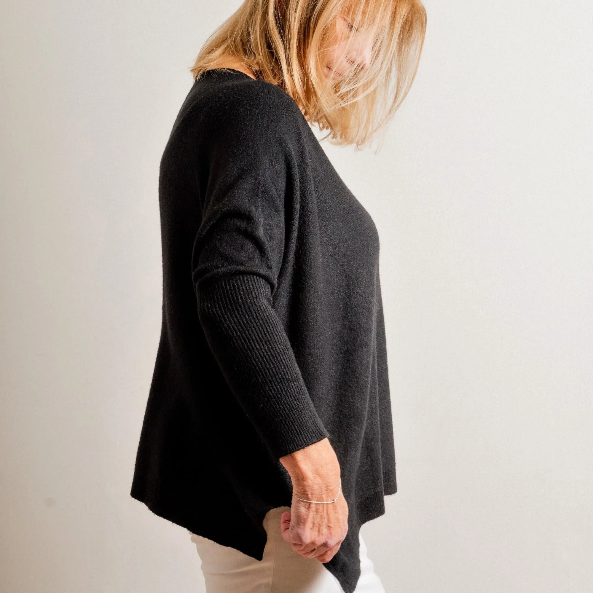 Black Supersoft Tapered Batwing Sleeve Fine Knit Round Neck Easy Wear Jumper