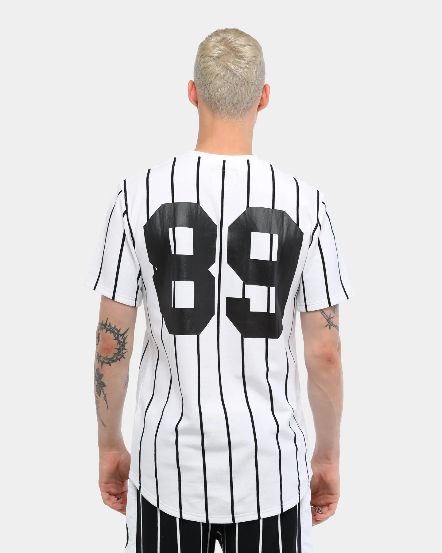 Carré Bande Practice Droptail Tee White