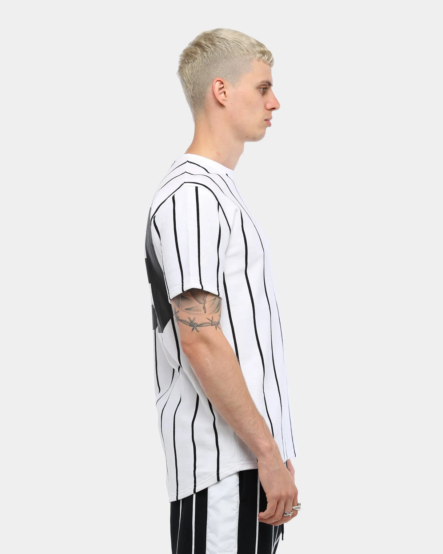 Carré Bande Practice Droptail Tee White