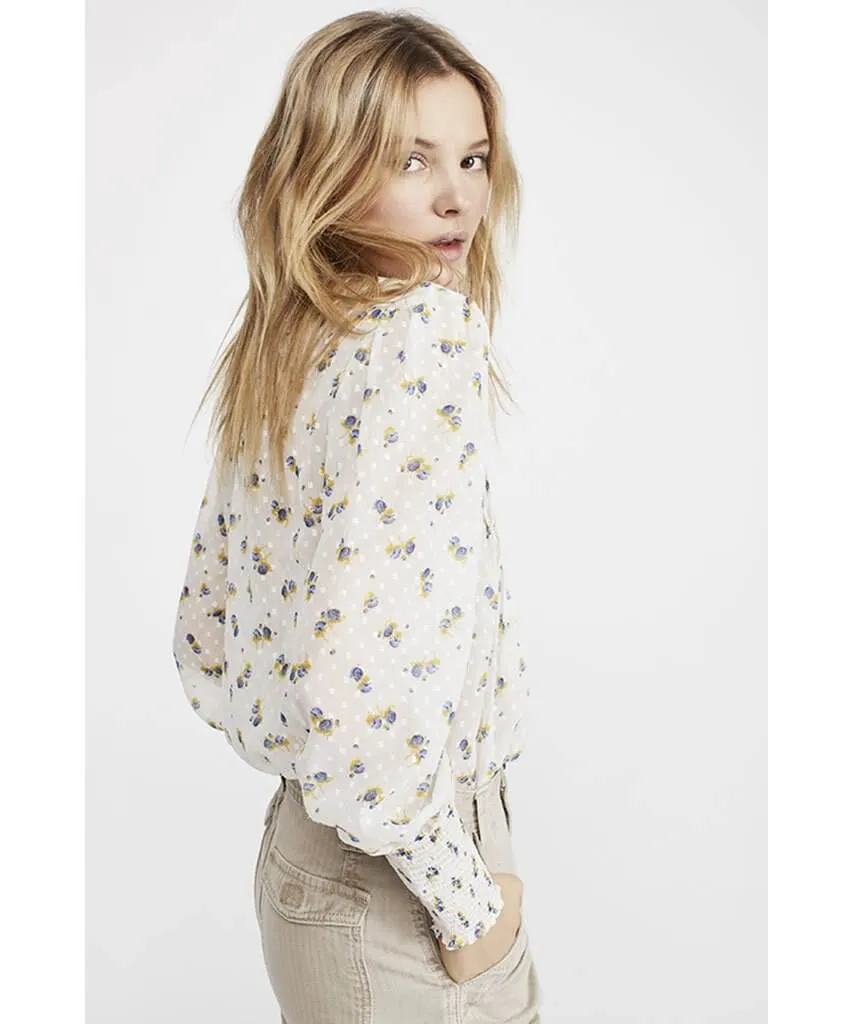 Flowers in December Blouse Cream