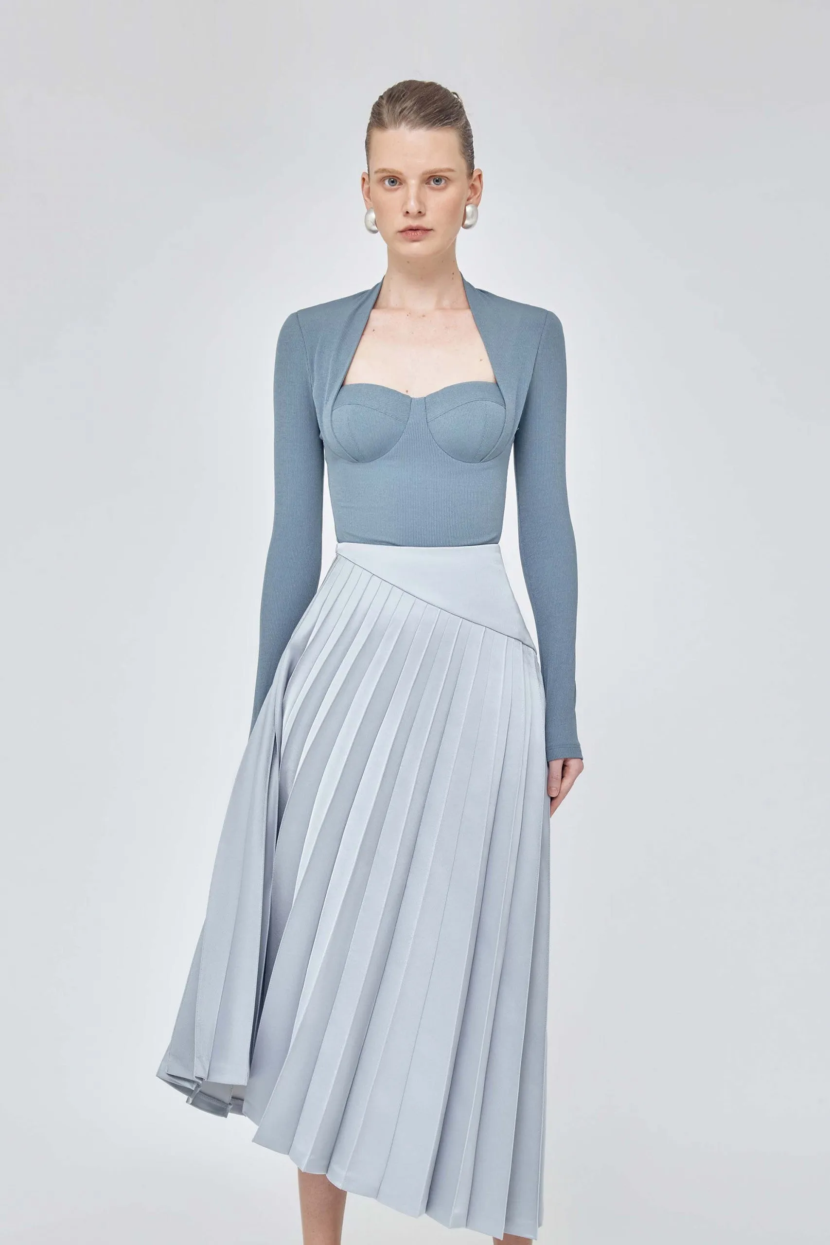 Long-sleeved tops autumn and winter high-waist pleated skirts slim two-piece suit - Quinn