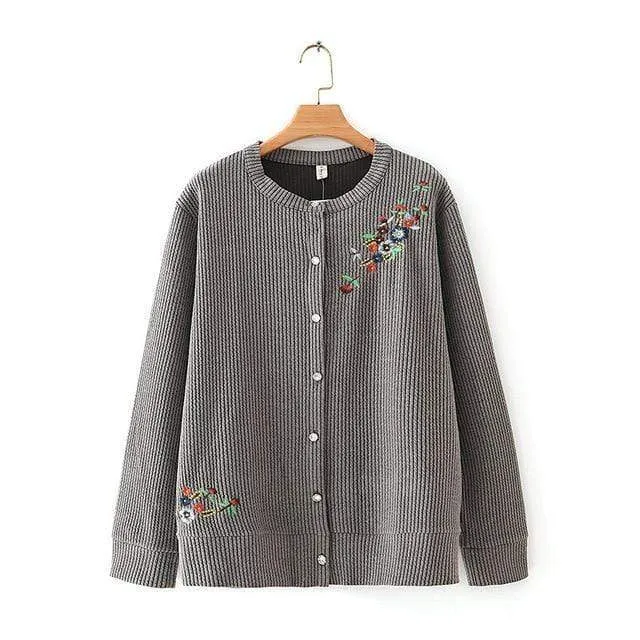LUCILA LOOSE KNITWEAR