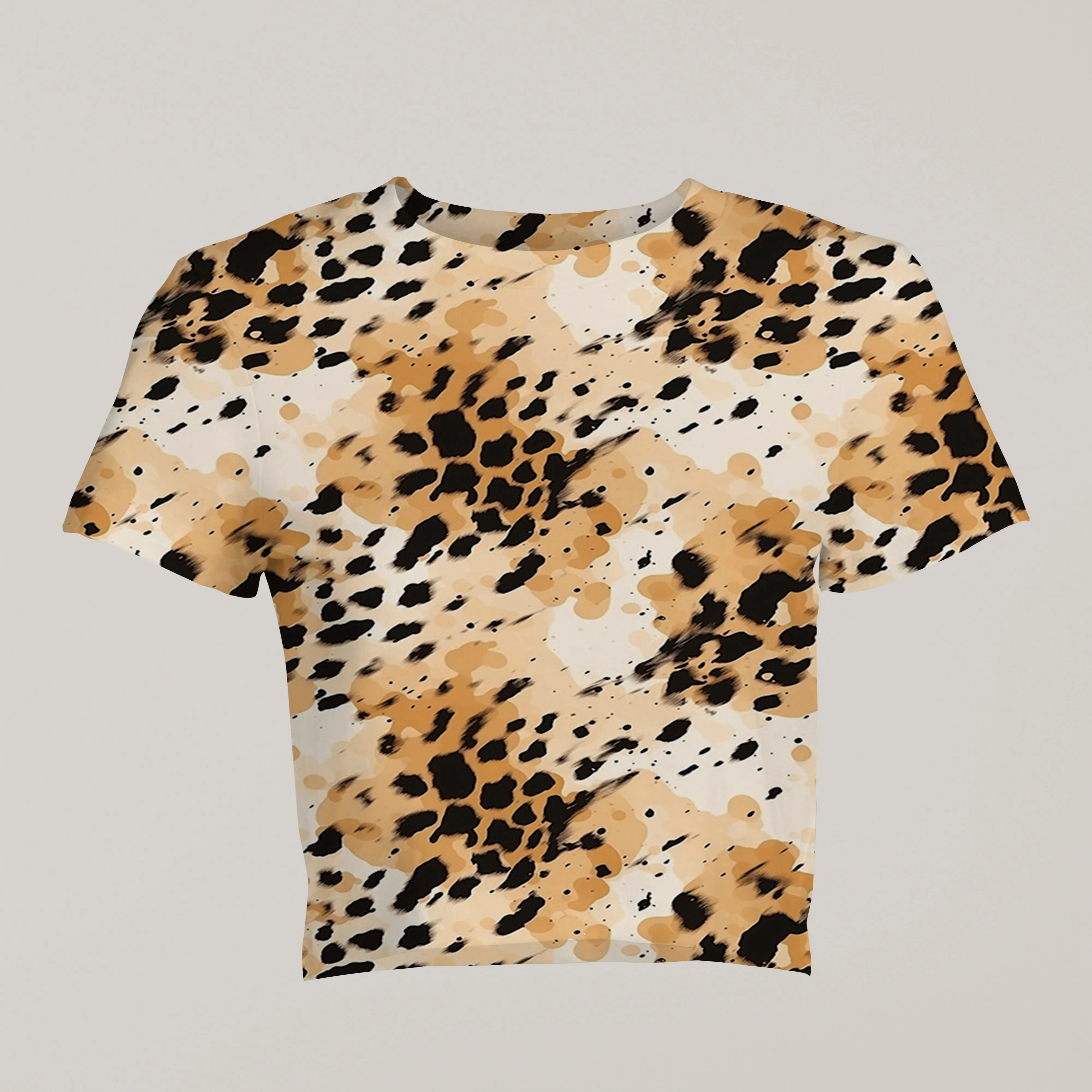 Savanna Chic: Bold Leopard Print Crop Top