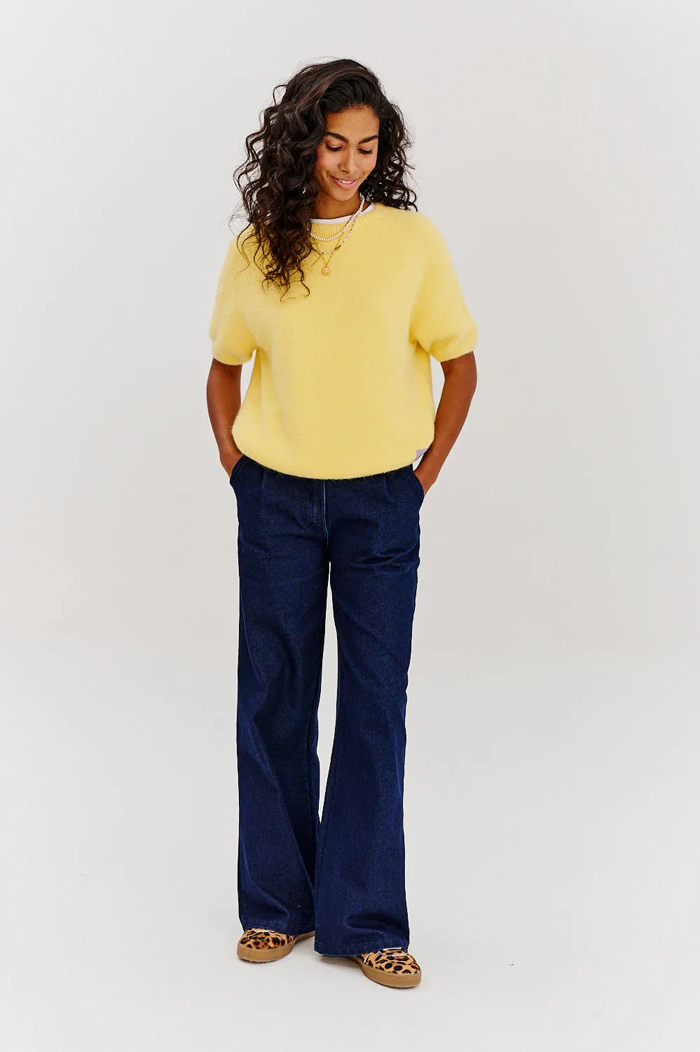 Sunshine short sleeve sweater