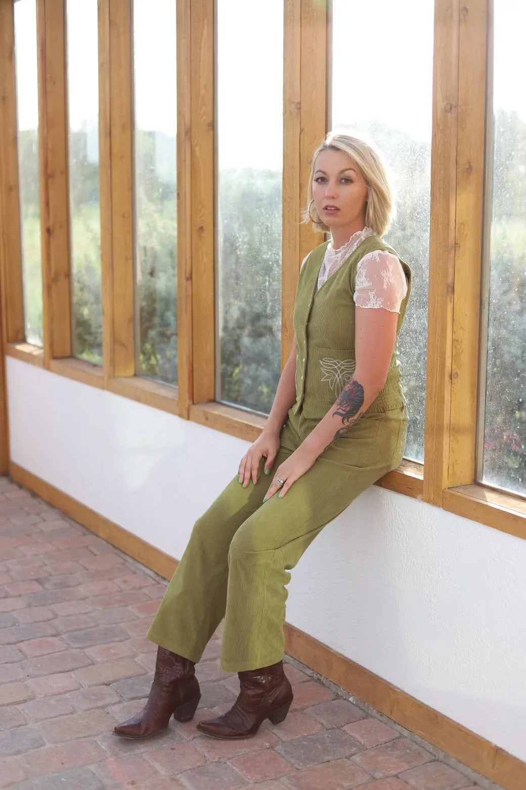 TH220 OLIVE CORDUROY CROPPED TROUSER PANT (7)